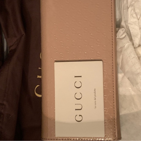 Gucci Clutch - Picture 1 of 3